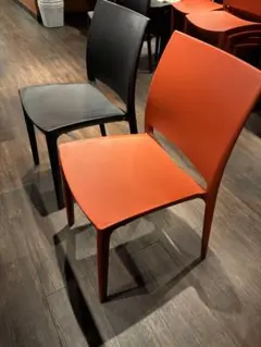 ゆったりチェア　赤／黒　お選びください