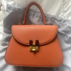 タグ無未使用CHARLES&KEITH 巾着とショルダー付