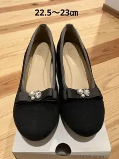パンプス　ネイビー　Sサイズ　22.5〜23のサムネイル