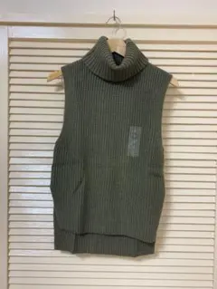 UNIQLO■ミドルゲージタートルネックロングベスト■オリーブ■S■新品タグ付き