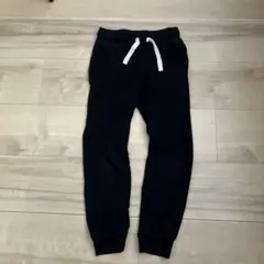 黒スウェット