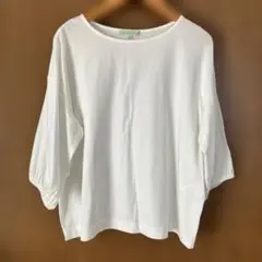 【プチオンフルール】 オフホワイト五分袖 Tシャツ Mサイズ