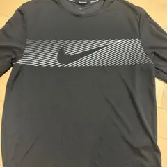 NIKE ロンT L