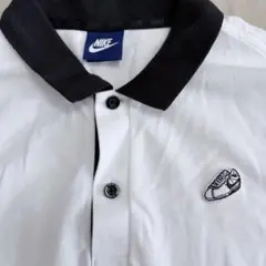 NIKE ナイキ ポロシャツ 白×黒 スニーカー刺繍 メンズ Mのサムネイル