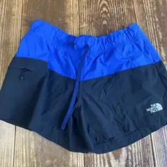 THE NORTH FACE 青黒ショートパンツのサムネイル