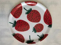マリメッコ　マンシッカ　トレイ　いちご