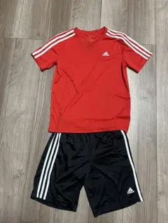 150 adidas Tシャツ ハーフパンツ セット
