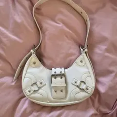 Item thumbnail for item 803e86b2-5980-4e4a-b5ec-3f0f47d7e94d