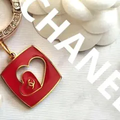 CHANEL　2026 バレンタイン　ハート型チャーム