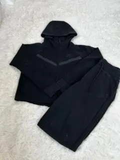 NIKEテックフリース セットアップ