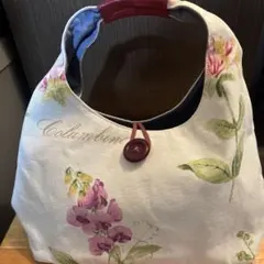 可愛いです❣️花柄トートバッグ