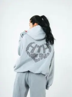 2026年最新】hotter than hell パーカーの人気アイテム - メルカリ