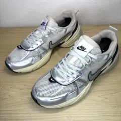 NIKE V2K RUN 24.5cm シルバー FD0736-100メタリック
