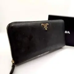 極美品 プラダ 長財布 ロゴ ラウンドファスナー サフィアーノレザー 黒