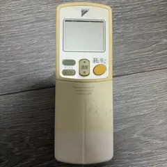 DAIKIN エアコン用リモコン ARC422A11 - メルカリ