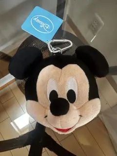 新品未使用　ディズニー　ミッキー　フェイス　ポシェット　ポーチカラビナ付き
