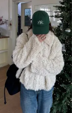 nugu ボアセミクロップドファージャケット