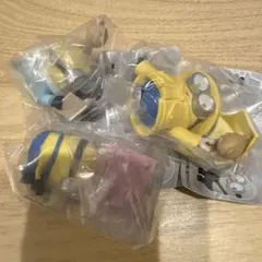 ミニオンズボブ+ティム　フィギュアガチャ　ガチャガチャ　セミコンプ