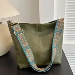 オリーブグリーン トートバッグ 軽い斜め掛け レディース 人気 おしゃれ