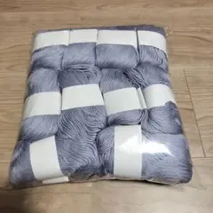 新品カシミヤ混シルク毛糸シルバーグレー10玉約500g374