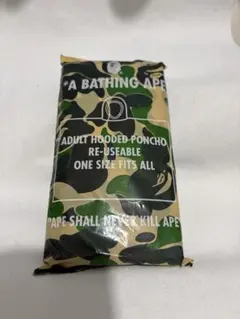 A BATHING APE カモ柄 フード付きポンチョ未開封のサムネイル