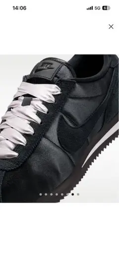 NIKE ブラック スニーカー