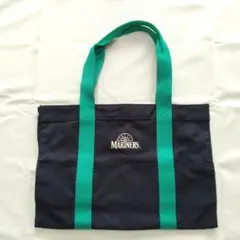 Item thumbnail for item f1e1fdc8-de54-4eff-a526-ddba1a2dce9f