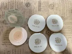 ミニパフ付き　ポール&ジョー　プロテクティング　フェイスパウダー　01 サンプル