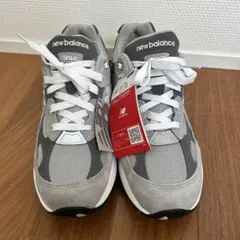 2025新品【国内正規品】ニューバランス U992GY US10 28.0のサムネイル