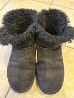 UGG ブラック ムートンブーツ