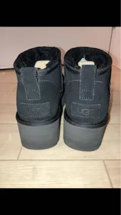 UGG Classic Ultra Mini Platform ブラック　美品