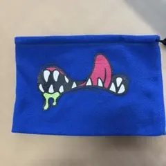 青いフリースネックウォーマー