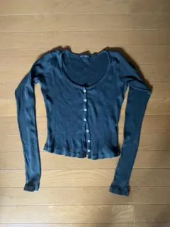BRANDY MELVILLE ダークグリーン カーディガンのサムネイル