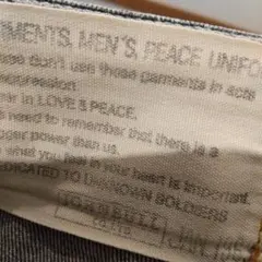 ユニクロ l ブラック テーパード