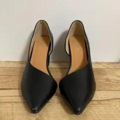 Andemiu(アンデミュウ) アシンメトリーパンプスのサムネイル