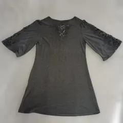 レディース ミセス グレー 五分袖チュニック 刺繍入りL相当