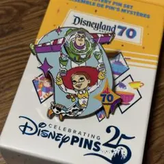 Disney トイストーリー　ウッディ　バズ　ジェシー　ピンバッジ　まとめ売り Disney トイストーリー ウッディ バズ ジェシー ピンバッジ まとめ売り