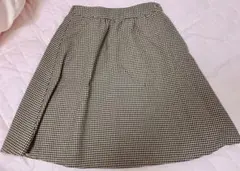 チェック柄　膝丈スカート