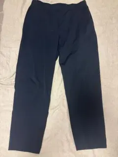 ユニクロ AIRism ウルトラストレッチアクティブテーパードパンツ 네이비