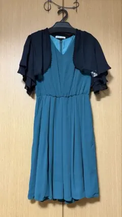 ボレロ付き ノースリーブドレス ピーコックグリーン