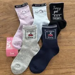 新品　女の子　ガールズ　靴下　19〜24㎝ クルー丈　ソックス　5足組