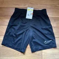 Nike DRI-FIT 半ズボン 140(S)
