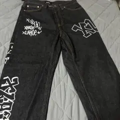 XLARGE グラフィティ デニムパンツ ブラックのサムネイル