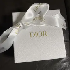 Dior ホワイト ボックス 空箱 布袋付き