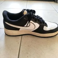 NIKE エアフォース1 07 パンダ ブラック ホワイト 27cm スニーカー