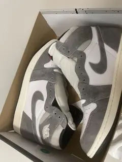 Air Jordan 1 High Black and Smoke Grey