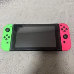 Nintendo Switch グリーンとピンク本体