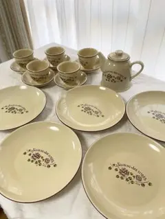 2025年最新】マニーカップ＆ソーサーの人気アイテム - メルカリ