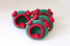 ぬい帽子 クリスマスカラーわんこ