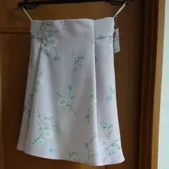 MAJESTIC LEGON スカート タグ付き。ピンク柄 Mサイズ